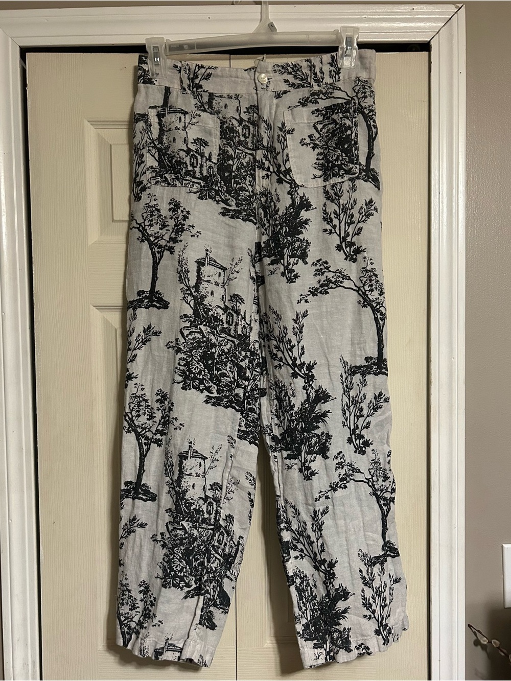 Joie Black and White Toile Linen Pants